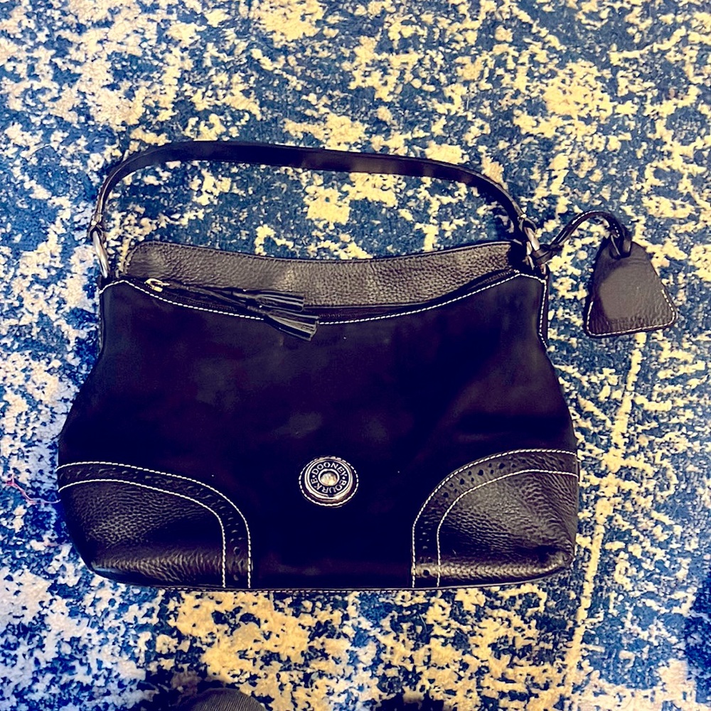 Dooney & Bourke purse